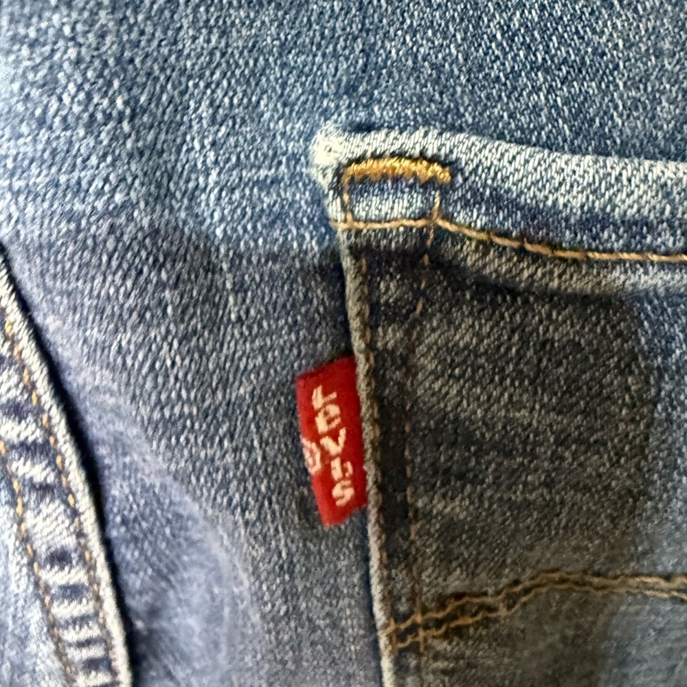 Women’s Levi's Blue Distressed High Waisted Skinny Jeans Size 28W 30L - Picture 4 of 7